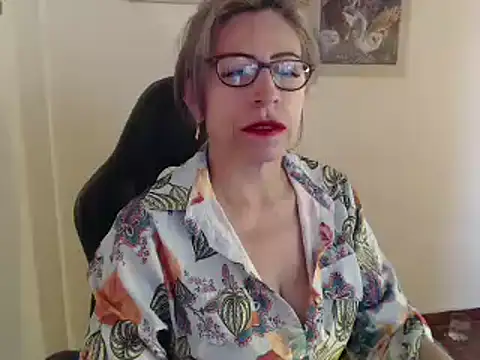 Snapshot of Chayla_Ruiz chatting on 12.22.24 Chayla Ruiz online show from 12.22.24