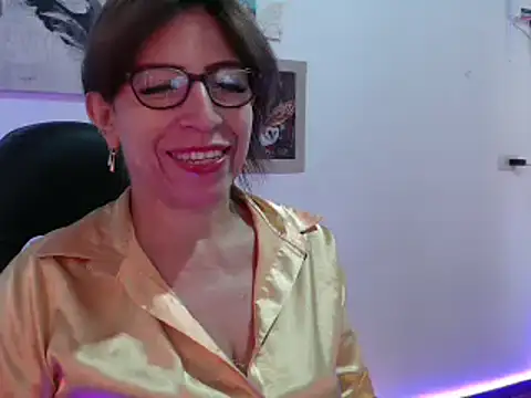 Snapshot of Chayla_Ruiz chatting on 12.31.24 Chayla Ruiz online show from 12.31.24