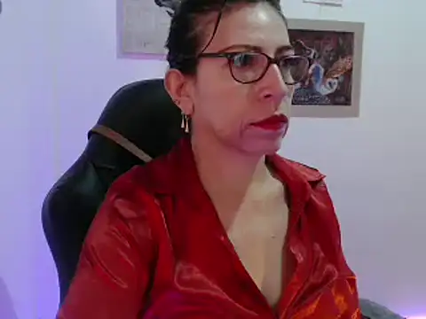Snapshot of Chayla_Ruiz chatting on 01.07.25 Chayla Ruiz online show from 01.07.25