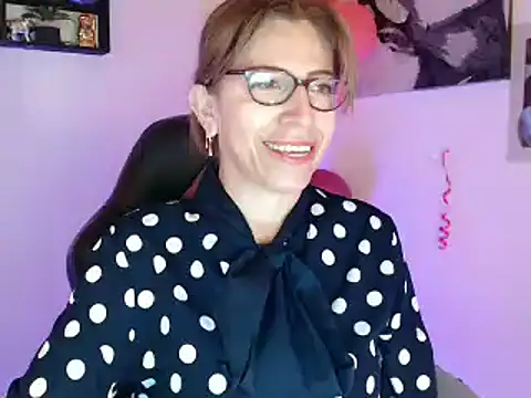 Snapshot of Chayla_Ruiz chatting on 02.25.25 Chayla Ruiz online show from 02.25.25