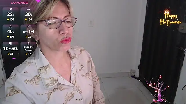 Chayla Ruiz online show from 11.07.25