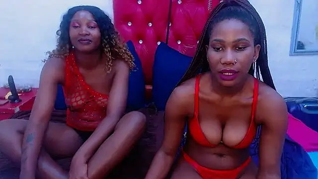 XSCARLETQUEENXX online show from 03.16.26