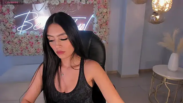 JadeEvansX online show from 12.23.24