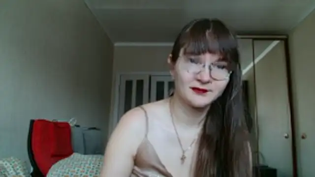 KiraGoldens online show from 03.30.26