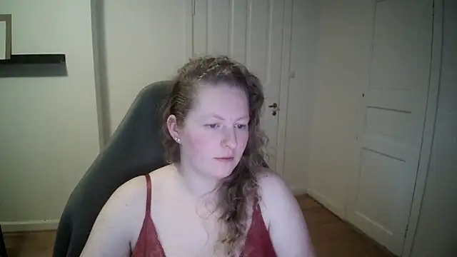 Girlnina-1995 online show from 01.13.25