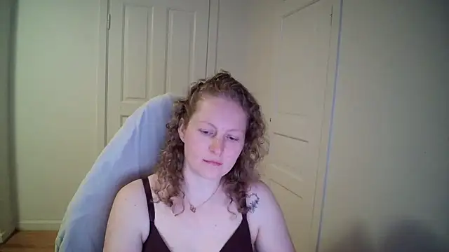 Girlnina-1995 online show from 04.17.26