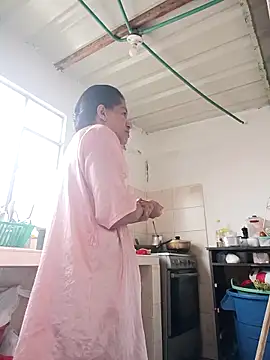 Bigassmommy x online show from 03.17.26