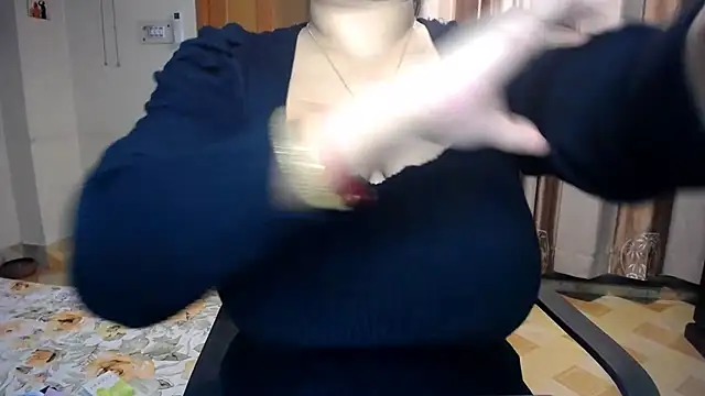 lady maeda  online show from 11.20.25