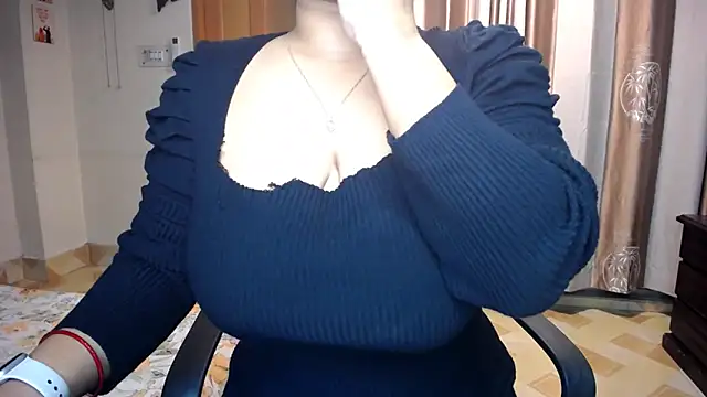 lady maeda  online show from 11.24.25