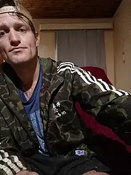 Snapshot of the-billy-blue chatting on 04.23.26 the-billy-blue online show from 04.23.26
