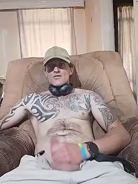 Snapshot of the-billy-blue chatting on 05.26.26 the-billy-blue online show from 05.26.26