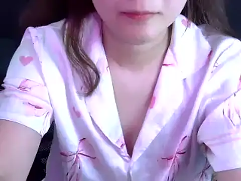 Bee 2k online show from 04.08.26