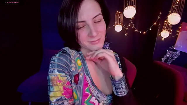 LorenDaze online show from 12.28.24