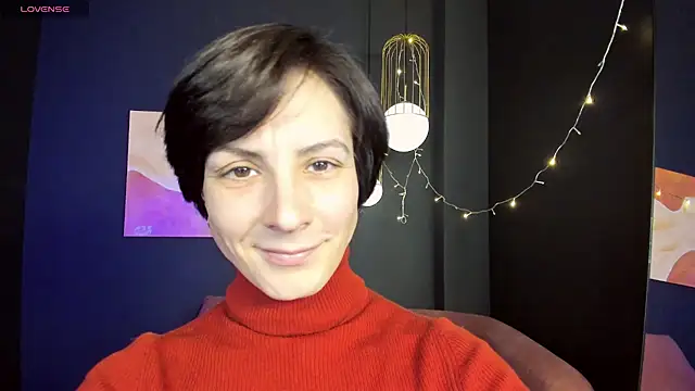 LorenDaze online show from 02.18.25