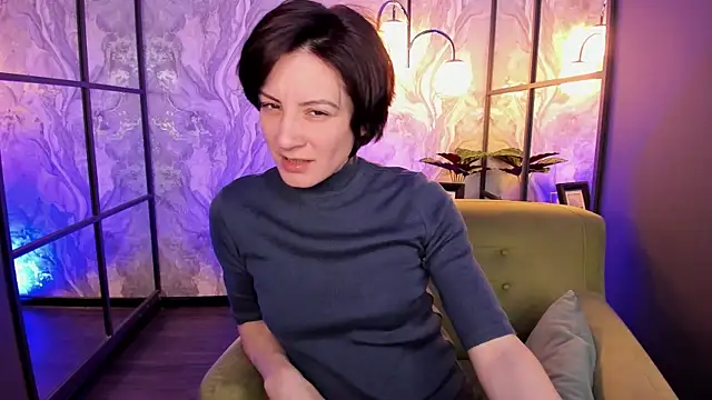 LorenDaze online show from 03.15.25