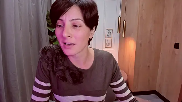 LorenDaze online show from 10.22.25