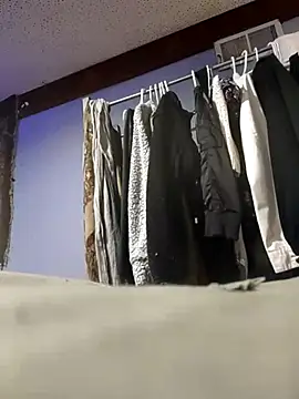 eatmeplease44 online show from 03.12.25