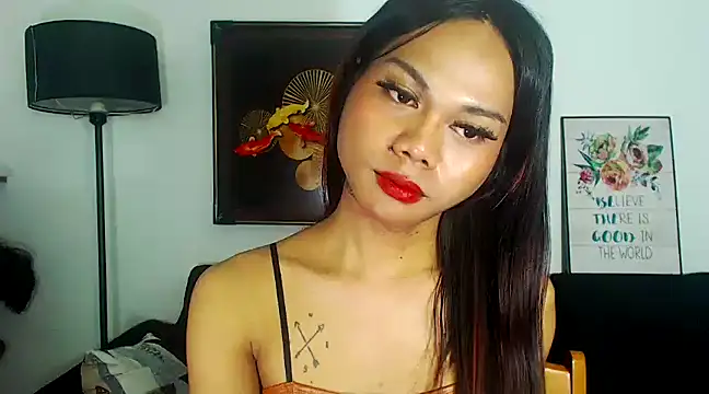 ELLIZABETHFORCUMXX online show from 03.02.25