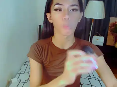 ELLIZABETHFORCUMXX online show from 09.14.25