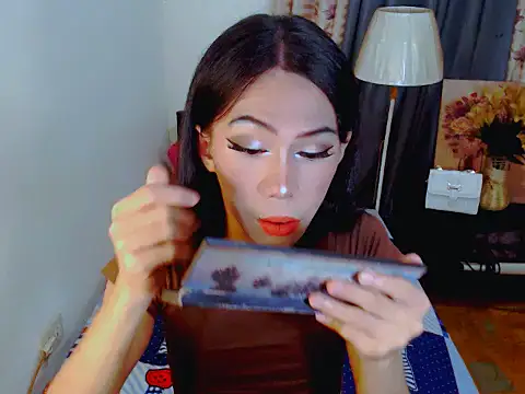 ELLIZABETHFORCUMXX online show from 09.30.25