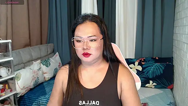 Snapshot of MagnificatMistress chatting on 12.09.24 MagnificatMistress online show from 12.09.24