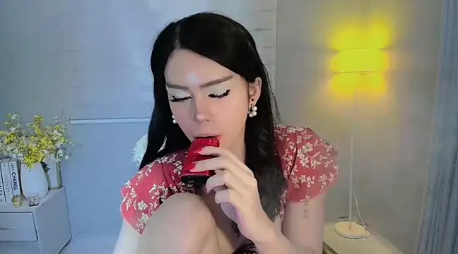 Patricia fox online show from 12.12.24