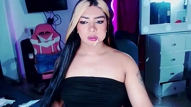 violet bigcock774 online show from 11.13.25