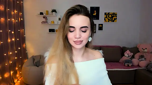 aPieceOfJoy online show from 12.20.24