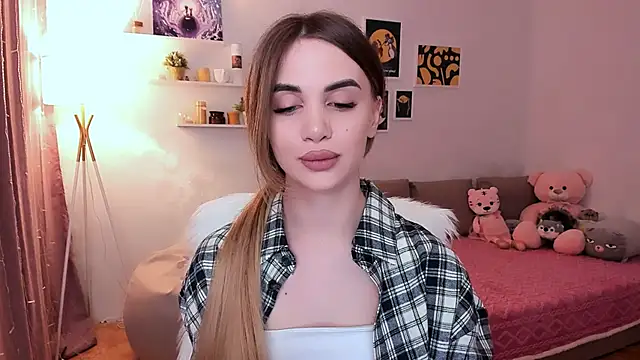 aPieceOfJoy online show from 03.06.25