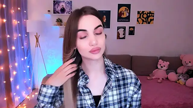 aPieceOfJoy online show from 03.18.25