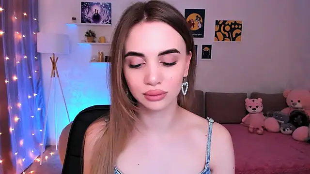 aPieceOfJoy online show from 03.20.25