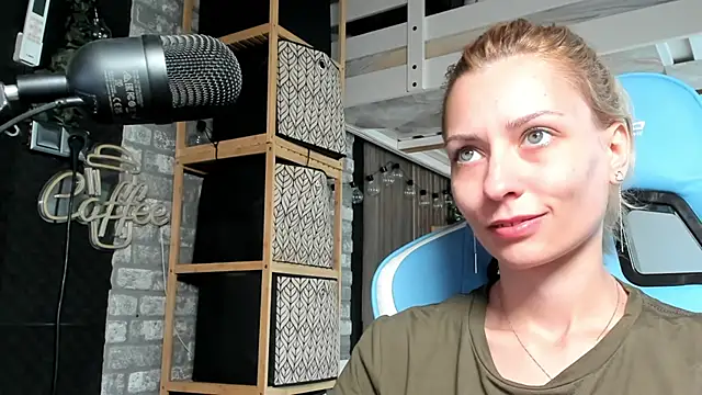 karo123421 online show from 09.13.25