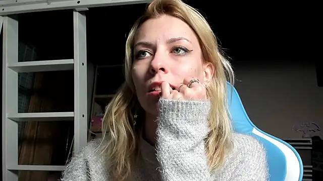 karo123421 online show from 11.10.25