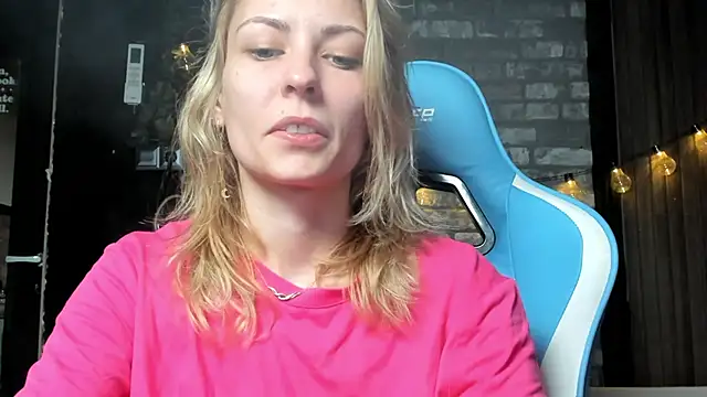 karo123421 online show from 11.12.25