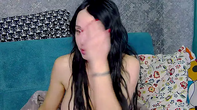 Brilliant Doll online show from 12.02.25