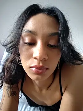 Snapshot of Leaberry chatting on 12.15.25 Leaberry online show from 12.15.25