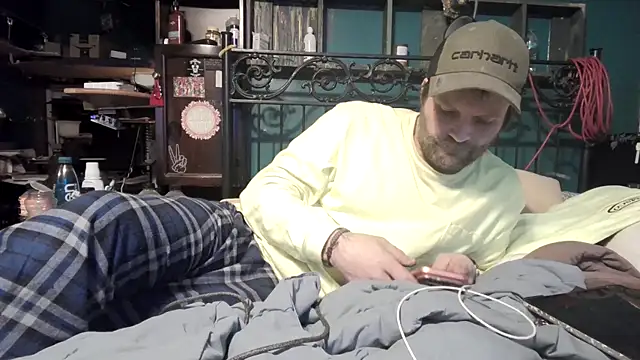 Snapshot of charactrzero chatting on 02.09.26 charactrzero online show from 02.09.26