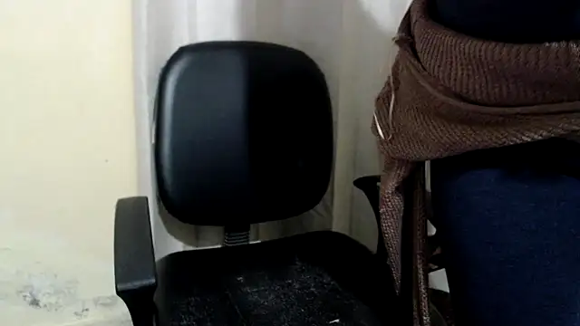 HOT CHILLY online show from 02.25.25