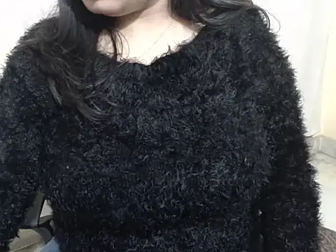 HOT CHILLY online show from 12.03.25