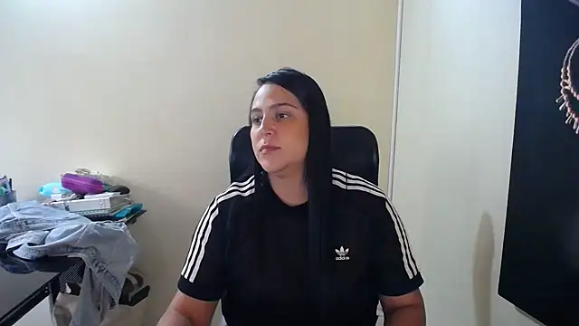 kendall 52 online show from 02.20.25