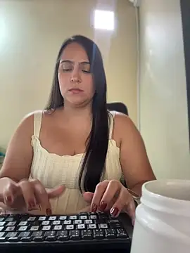 kendall 52 online show from 04.24.26