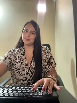 kendall 52 online show from 04.29.26