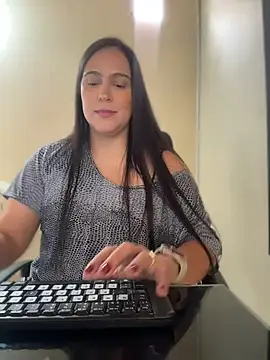 kendall 52 online show from 04.30.26