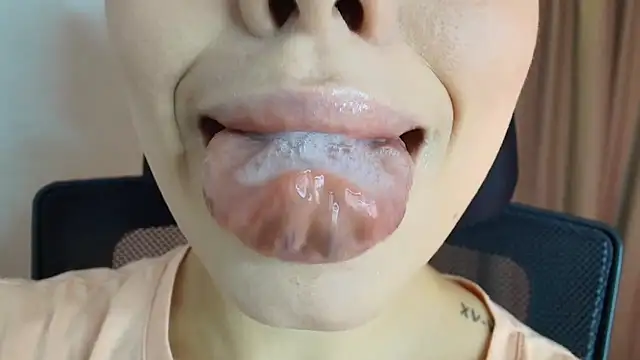 lisbet21x online show from 03.10.26