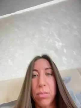 EvaCatt online show from 02.24.25