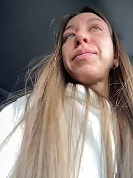 EvaCatt online show from 03.18.25