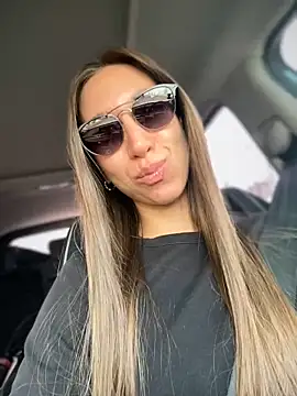 EvaCatt online show from 03.19.25