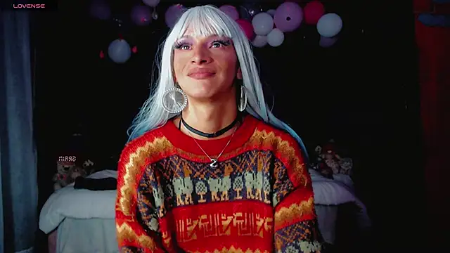 Summer XO online show from 01.17.25