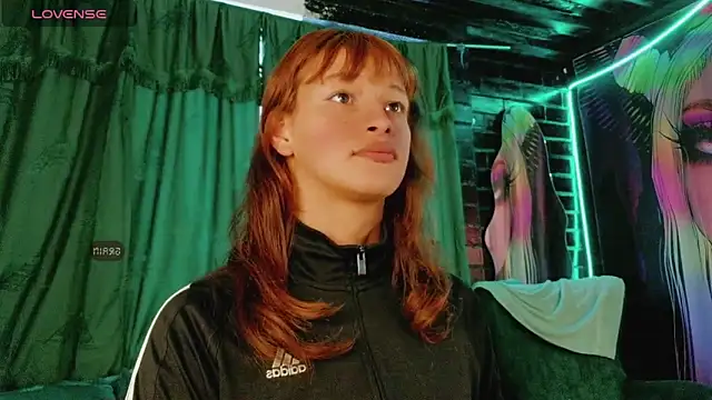 Summer XO online show from 04.16.26