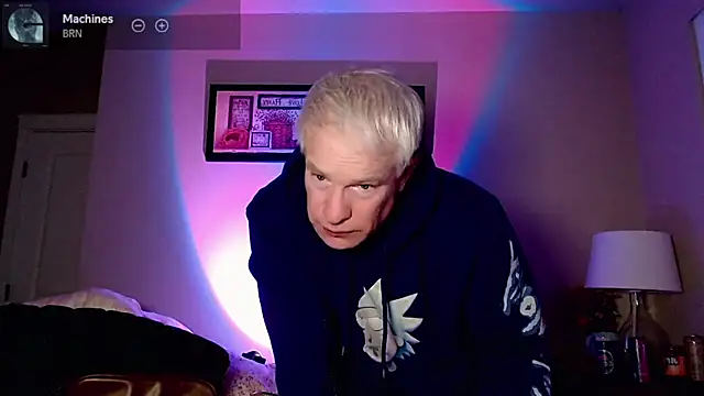 Snarfle82 online show from 12.05.25